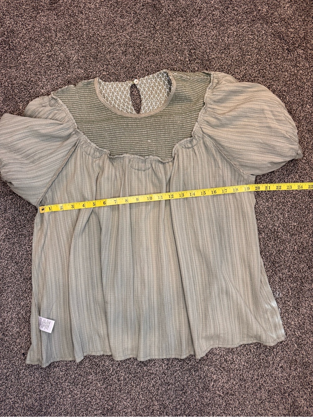 Entro Woman’s Sz Small Sage Embroidered Floral Smocked Boho Puff Sleeve Blouse - Picture 14 of 15